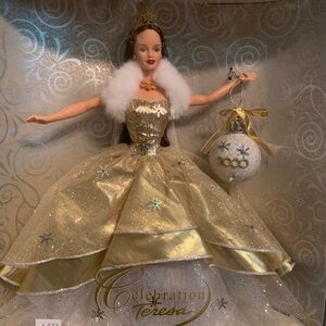 𝅺mattel Barbie 2000 Celebration-Teresa